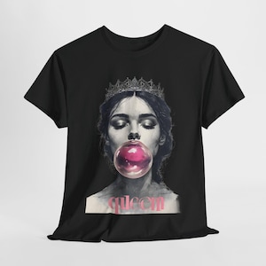 Queen Unisex Heavy Cotton Tee