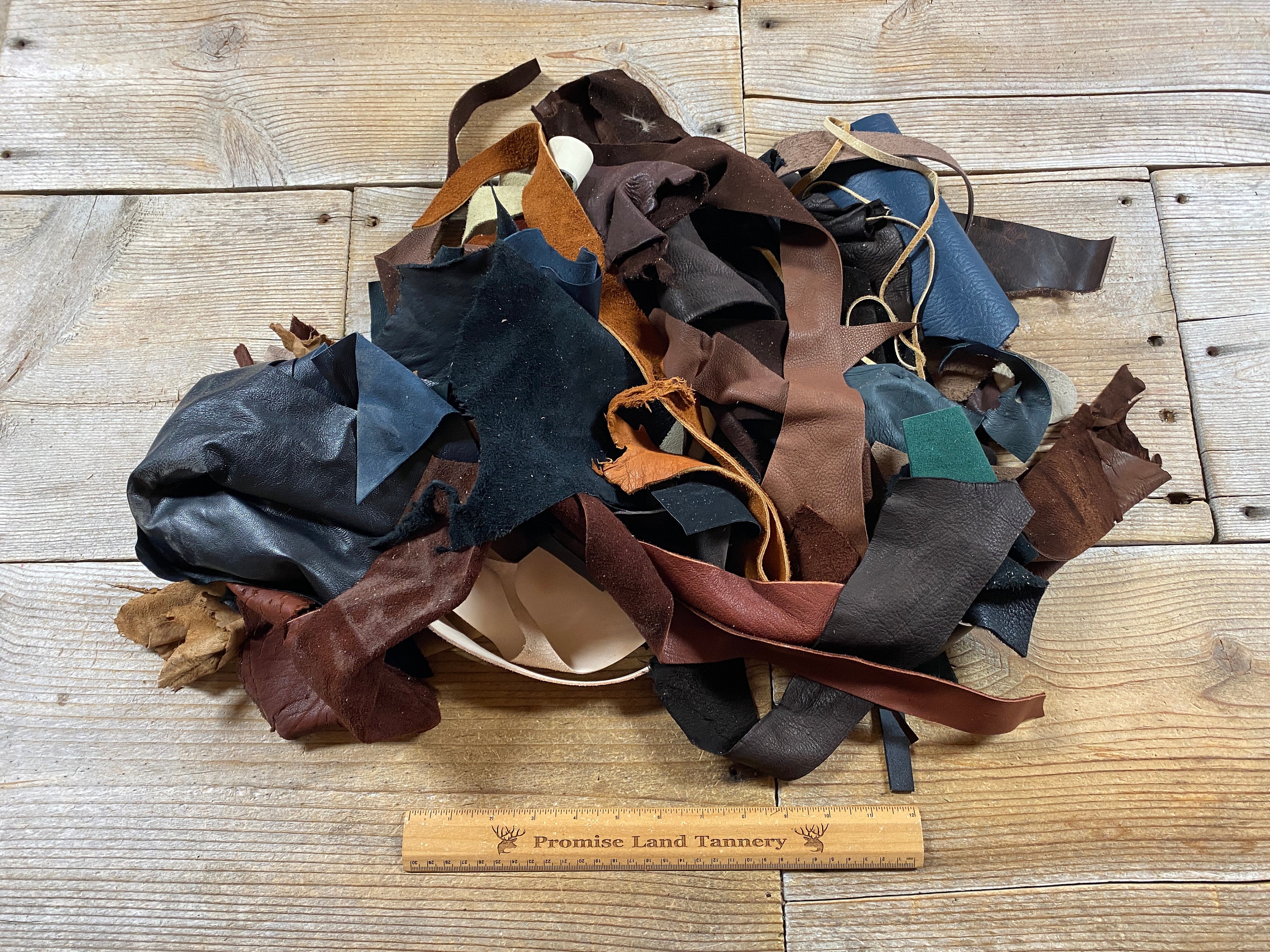 Salvaged Leather Scraps Assorted Leather Pieces 2 Pound Bag Lot No