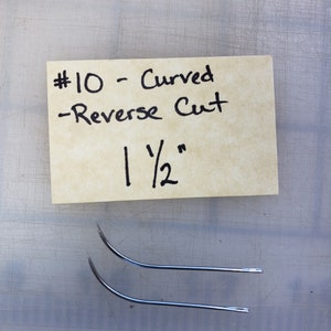 Glovers Needle 2 Pk - #10 x 1 1/2&quot; Curved - Leather and Fur Sewing Needle - Stock Needle No. 5