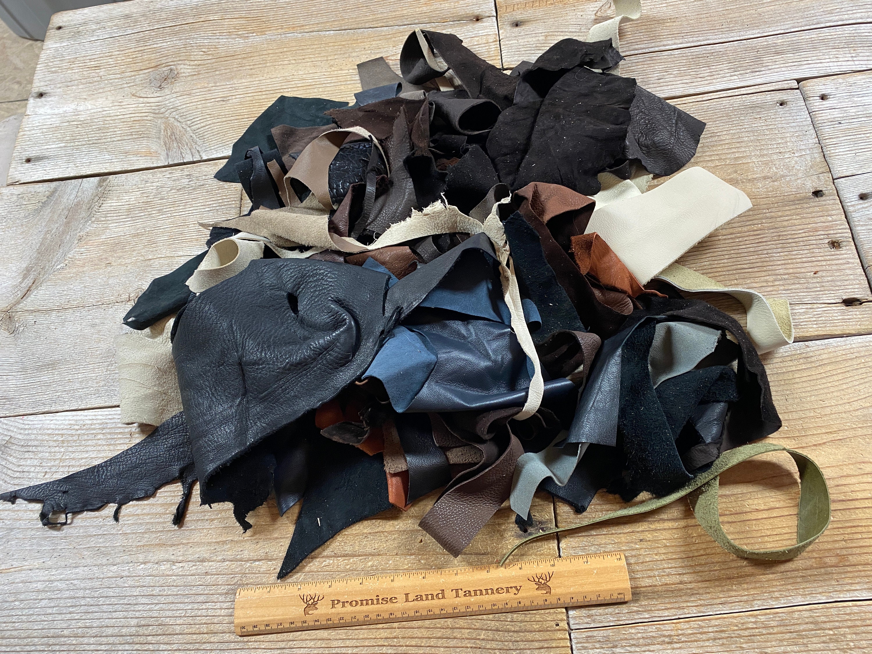 Salvaged Leather Scraps Assorted Leather Pieces 2 Pound Bag Lot No