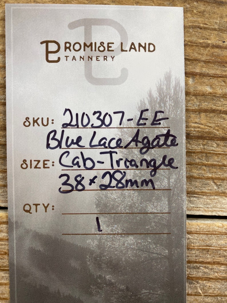 210307-EE Blue Lace Agate Large Cabochon Lot No