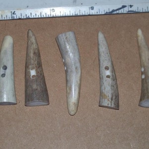 Deer Antler Point Toggle Buttons - 5 Assorted Pieces