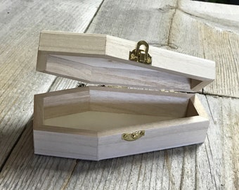 Wood Coffin Shaped Box with Lid - 5 7/8 Inches by 3 Inches - Unfinished - Stock No. CFBHG1