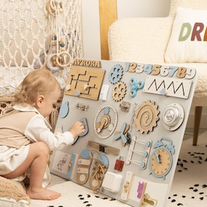 Tableau sensoriel Montessori, Tableau occupé en bois, Cadeau de baby shower, Tableau d'activités pour l'apprentissage précoce, Tableau animé pour tout-petits, Tableau occupé personnalisé