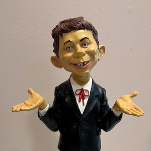 MAD アルフレッド　E ニューマン　ボブルヘッド Mad Magazine Alfred E. Neuman Wacky Wobbler Bobble Head : Amazon
