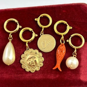 Clip On Charms Astrology French Oui Yes Charm Faux Pearl Drop Fish Pendants With Gold Tone Metal Spring Ring Clips Gifts For Women Jewelry