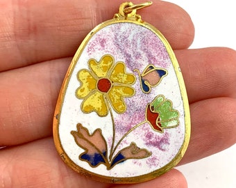 Vintage Pendant, Cloisonne, Cloisonne Jewelry, Vintage Jewelry, Cloisonne Pendant, Flower Pendant, Butterfly pendant