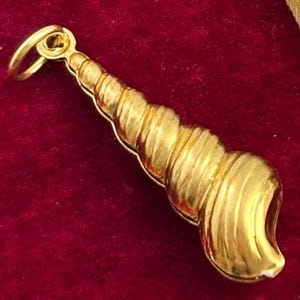 Vintage Seashell Charm Necklace Pendant, Puffed Double Sided Brass Jewelry, Spiral Auger Shell