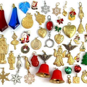 Christmas Charm Necklace Pendant Holiday Jewelry For Women Gifts For Her Brass Charms Santa Gift For Coworkers Vintage Charms Quality:1