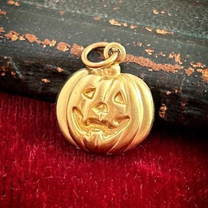 Halloween Jewelry Pumpkin Charm Jack O Lantern Spooky Jewelry For Women Tiny Charm Dainty Pendant Brass Metal Stamping Charms