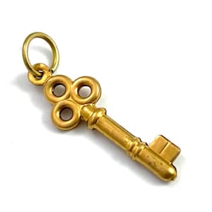 Vintage Charm Skeleton Key Pendants For Women Vintage Jewelry Brass Charm Puffy Charm Vintage Dainty Necklace Pendant Key Charm Gift For Her