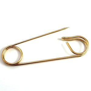 Safety Pin Brooch Vintage Pins Large Safety Pin Blanket Pin Cloak Pin Vintage Jewelry Gold Tone Metal Statement Jewelry Pins image 4