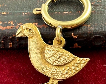 Vintage Duck Charm With Clip, Duck Clip On Pendant, Lucky Duck Charm, Brass Animal Jewelry, Farm Life Charm, Goose Charm, Silly Goose