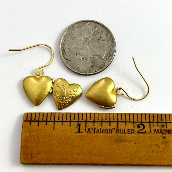 ◆VINTAGE HOLLYWOOD◆ Keyhole Heart Earrings VH249OEA003M Vintage heart earrings – TS Collection Jewelry