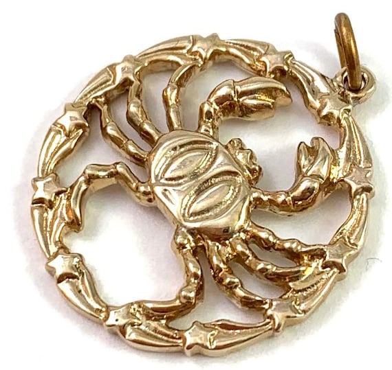 Vintage zodiac jewelry, vintage zodiac charm, Cancer Charm, Cancer Jewelry, Cancer Charm Gold Vintage, Zodiac Charms