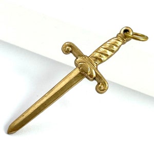 Vintage Charm Tiny Sword Necklace Pendant Brass Vintage Jewelry For Women Sword Charm Dainty Pendant Gifts For Her Gift For Women Empowering bild 4