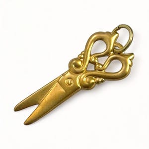 Vintage Scissor Charm Pendant Dainty Jewelry For Women Gift For Hairdresser Sewing Tiny Brass Metal Stamping Charm For Bracelet or Necklace