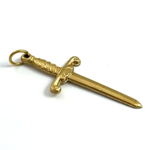 Vintage Charm Tiny Sword Necklace Pendant Brass Vintage Jewelry For Women Sword Charm Dainty Pendant Gifts For Her Gift For Women Empowering bild 5