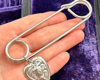 Large Safety Pin Heart Charm Pin Vintage Safety Pin Kilt Pin Vintage Blanket Pin Rose Heart Dangle Charm Statement Jewelry Gift For Her