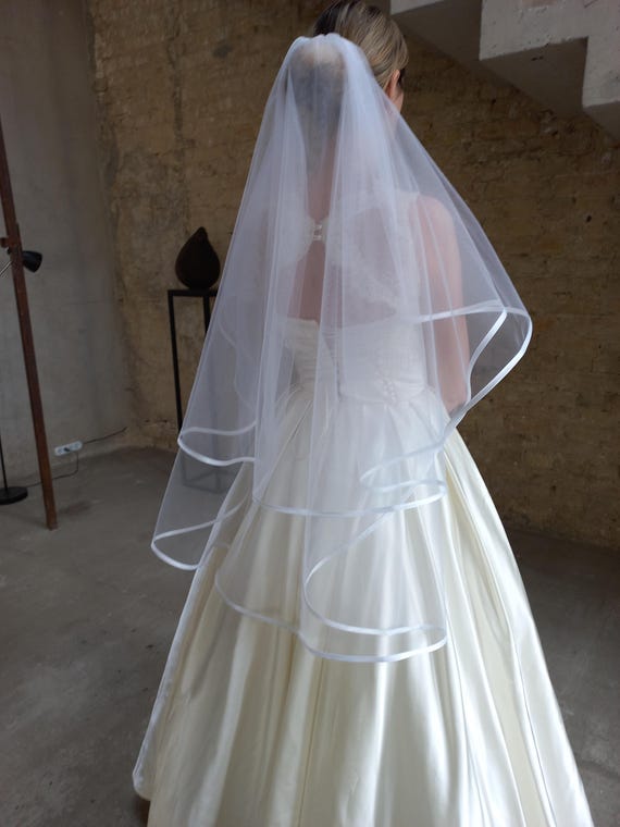 Satin Edge Veil in Blusher Veil Short Veil Ribbon Edge Veil  display picture 3