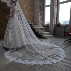 Сathedral veil lace veil trim Wedding veil chantilly lace veil Spanish veil lace trim veil floor length veil Wide mantilla veil lace trim image 7