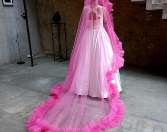 Velo de novia rosa volumétrico con volantes Velo rosa con volantes y borde con volantes Velo rosa esponjoso con volantes Velo de novia largo con volantes