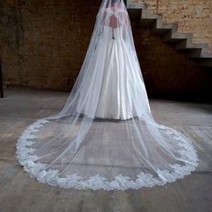 Wide lace veil in chantilly veil lace Wedding veil with lace trim veil Spanish veil to cathedral veil Mantilla veil in lace cathedral veil