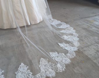 Velo mantilla en velo de encaje Velo español hasta el suelo Velo de novia con ribete de encaje color marfil Velo de novia con cola de catedral