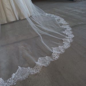 Cathedral wedding veil lace trim veil Mantilla veil ivory Bridal lace veil in floor length veil Chapel length lace veil Lace veil cathedral