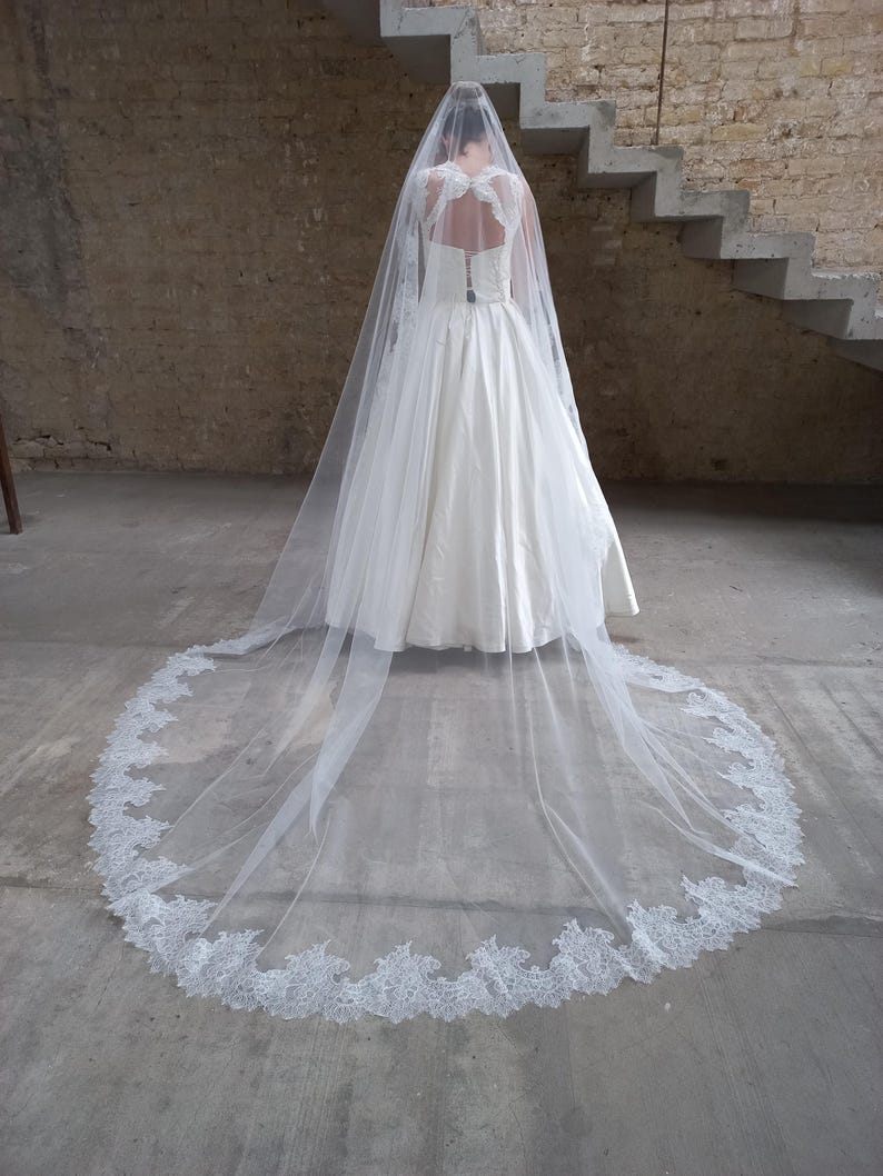 Сathedral veil lace veil trim Wedding veil chantilly lace veil Spanish veil lace trim veil floor length veil Wide mantilla veil lace trim image 10