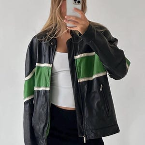 Blouson aviateur rétro en cuir de motard noir pour femme, modèle coupe droite pour femme, veste de moto à rayures vertes et blanches, streetwear, cadeau pour femme,
