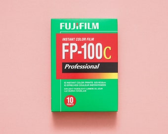 Fujifilm Fuji FP-100c Professional Instant Color Polaroid Film - 1 pack / 10 photos 2018