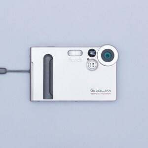 Casio Exilim EX-M1 Compact Y2K Digital Camera