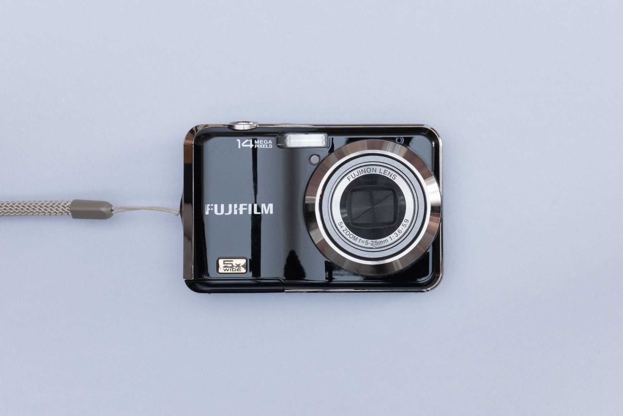FUJIFILM　デジカメ　FINEPIX AX500 Buy Fujifilm FinePix AX500 14MP Point-and-Shoot Digital