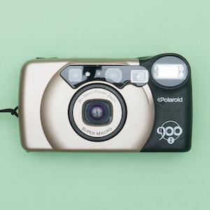 Polaroid 900z Point and Shoot Compact 35mm Film Camera