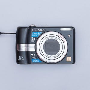 Panasonic Lumix DMC-LZ7 Compact Y2K Digital Camera
