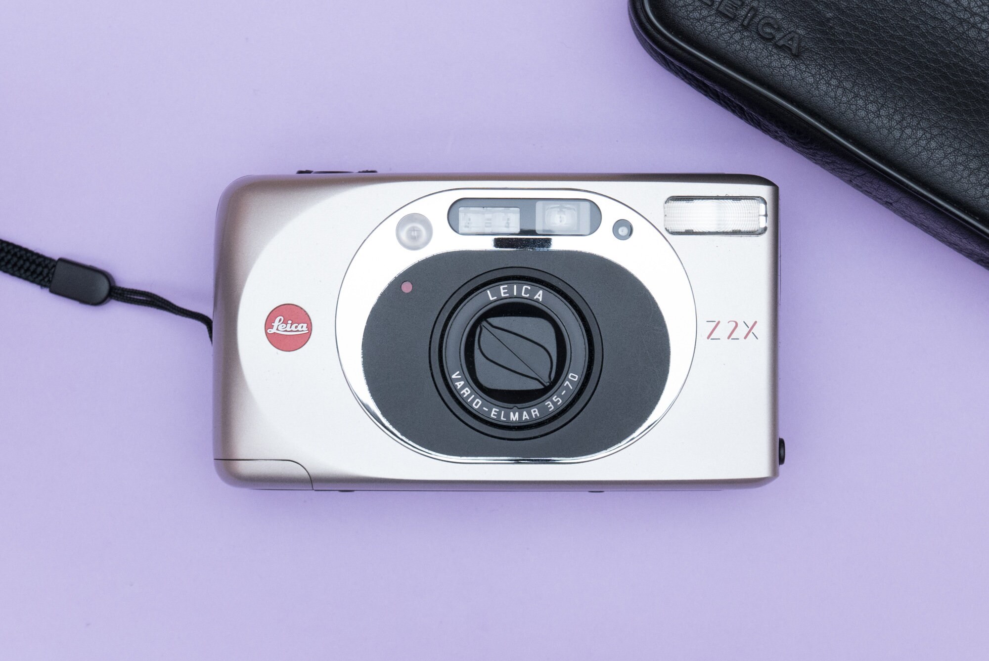 Leica Z2X Compact 35mm Point and Shoot Film Camera