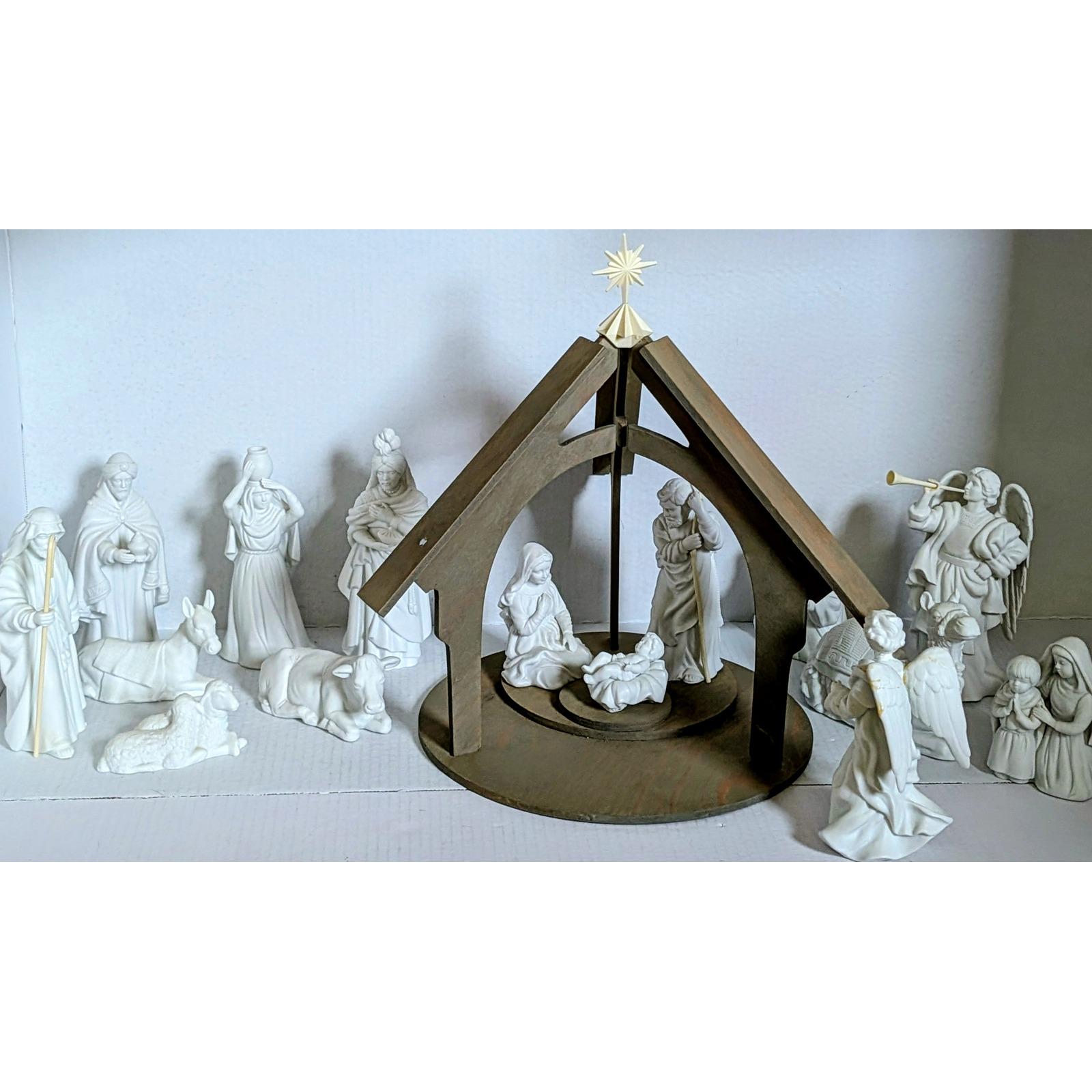 13 Piece Porcelain Nativity - Etsy