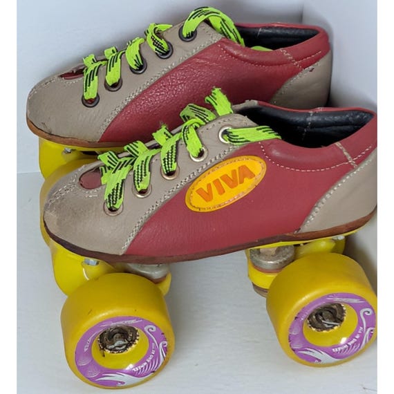 Vintage VIVA Youth Quad Roller Skates Kids Size 12