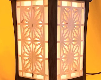 Ręcznie robiona lampa Kumiko: rama z barwionego dębu, styl japoński