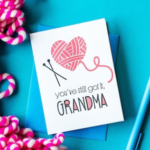 Oma Letterpress Karte - Lustige Muttertagskarte für Großmutter - Nana Geburtstag - Von Enkelin - Umweltfreundliche Verpackungsoption