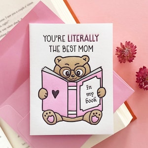 Niedliche Mom Letterpress Karte - Beste Mom meines Buches - Geschenk für Mama - Punny Muttertag - Geschenk für Mama Bär - Von Tochter Partner - Leseratte
