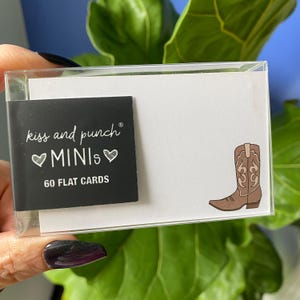 Juego de 60 minitarjetas planas en blanco con diseño de bota vaquera pequeña. Notas para el almuerzo. Adjunto. Etiqueta de regalo. Amante de los libros. Accesorio de escritorio.