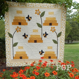 PDF Was ist los? Bee Instant Digital Download 48 "x 48" Quilt Anleitung