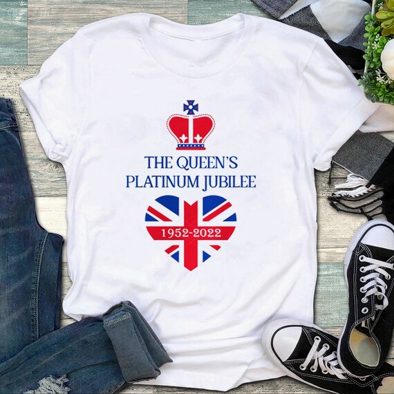 Queen Elizabeth Platinum Jubilee Tshirt the Queens 2022 Etsy Australia