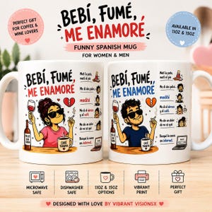 Puede incluir: Dos tazas de cerámica blanca con una ilustración de una persona con gafas de sol, sosteniendo una copa de vino y un cigarrillo. El texto dice 'BEBÍ, FUMÉ, ME ENAMORÉ' junto a una lista de actividades diarias y una taza 'CAFÉ TERAPIA'.