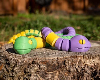 3D Printed Articulating Ekans | Poseable Pokémon Figurine | Multi-Color PLA | Desk Toy | Pokémon Gift | Fidget Toy | Nintendo Fan Gift