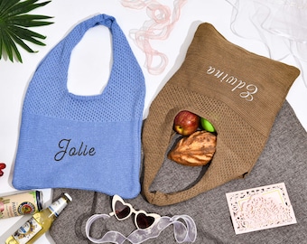 Personalisierte Stickerei Strand Tragetasche, Name Brautjungfer Geschenke Tasche, gewebte Tragetasche, Bachelorette Party Tasche, Party Favor Bag.