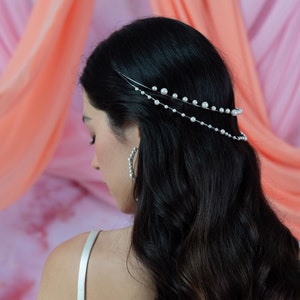 Ora Modern Pearl Tiara, Bridal Headpiece, Pearl Headband, Bridal Crown, Pearl Crown, Bridal Headband, Wedding Headpiece, Wedding Tiara image 7