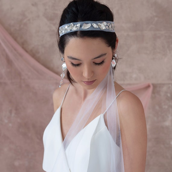 Sza Bridal Headband Veil, Modern Wedding Veil, Bridal Headpiece